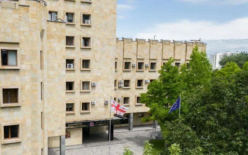 პროკურატურა - განსაკუთრებით დიდი ოდენობით ნარკოტიკული საშუალების უკანონო შეძენა, შენახვის და რეალიზაციის ხელშეწყობის ფაქტებზე ბრალდებულს 15 წლით თავისუფლების აღკვეთა მიესაჯა